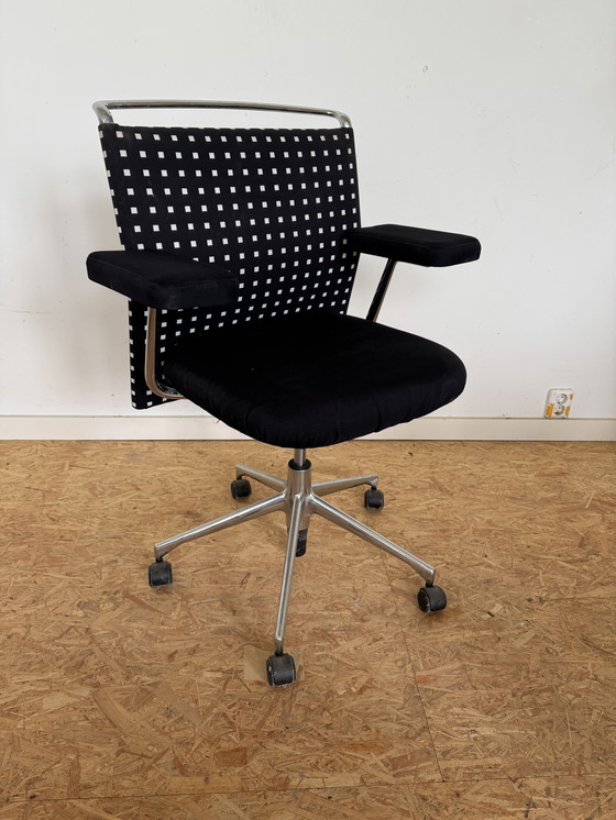 Image 1 of Vitra AC2 office chair