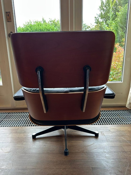 Vitra Eames Lounge Chair plus Ottoman WH:L – Poltrone, Leather, Wood (photo 7 of 13)