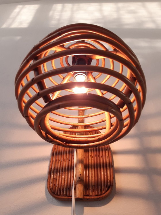 Image 1 of Prachtige vintage rotan wandlamp, mcm bedlampje rattan