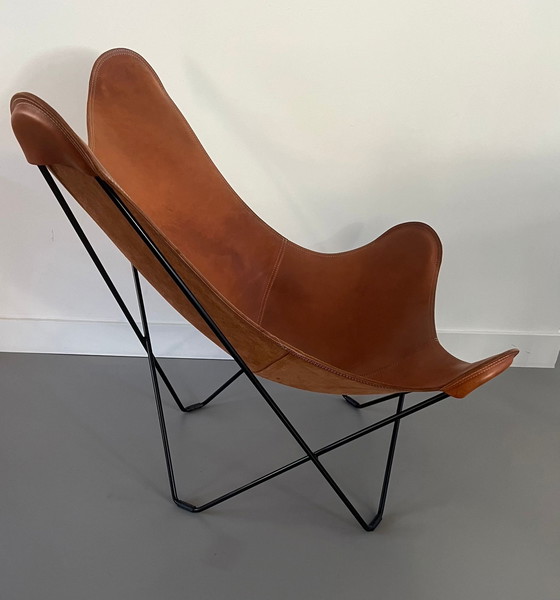 Image 1 of Cuero Pampa Mariposa Butterfly Chair