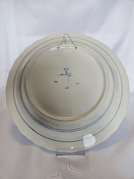 Grande piatto da parete Royal Delft (29,5 cm) – Dipinto a mano, Cesto di fiori, 1967 – Porceleyne Flec (photo 2 of 6)