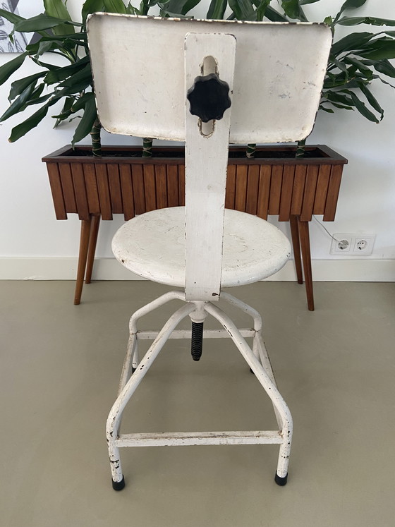 Image 1 of tabouret pivotant vintage en acier industriel