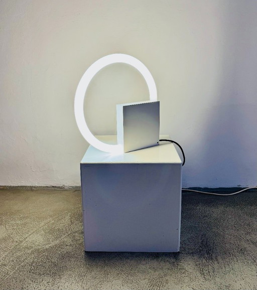 Extremely rare TC6 table lamp by Aldo van den Nieuwelaar for Nila Lights (early 1970s) with original label