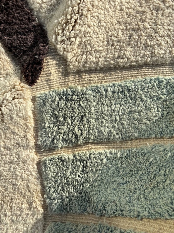 Image 1 of Moroccan Modern Rug 200x300 cm – Handmade Wool Berber Rug – White Textured Geometric Design