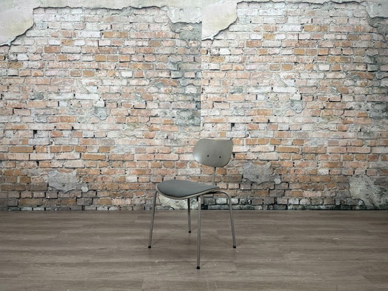 Image 1 of Egon Eiermann SE68 con tessuto