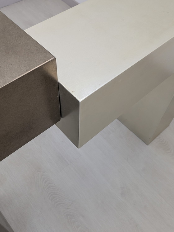 Image 1 of Roberto Mora, Dilmos - Console "Crasi" - Eigentijds ontwerp