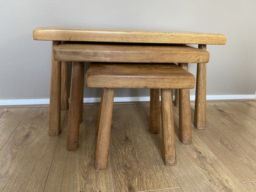 Mesas auxiliares vintage de roble brutalista estilo Charlotte Perriand