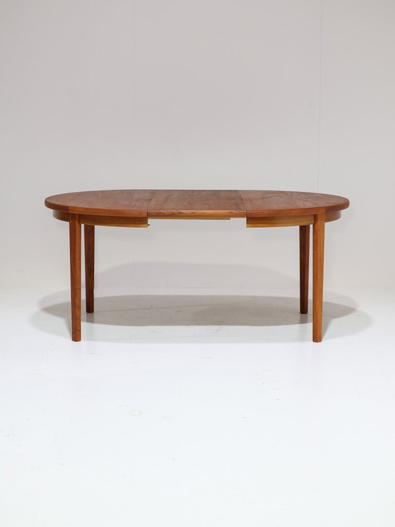 Image 1 of Uitschuifbare ronde eettafel Skovby Møbelfabrik teak Deens vintage