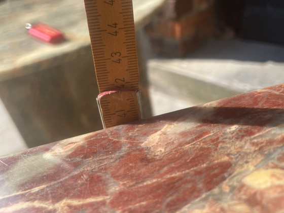 Image 1 of Set van 2 marmeren/natuurstenen bijzettafels op wielen