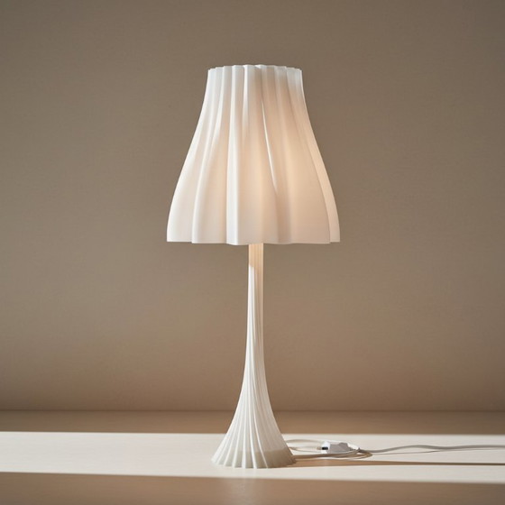 Image 1 of Lámpara de mesa verde – Lámpara de diseño moderno – Iluminación ambiental suave – Decoración del hogar