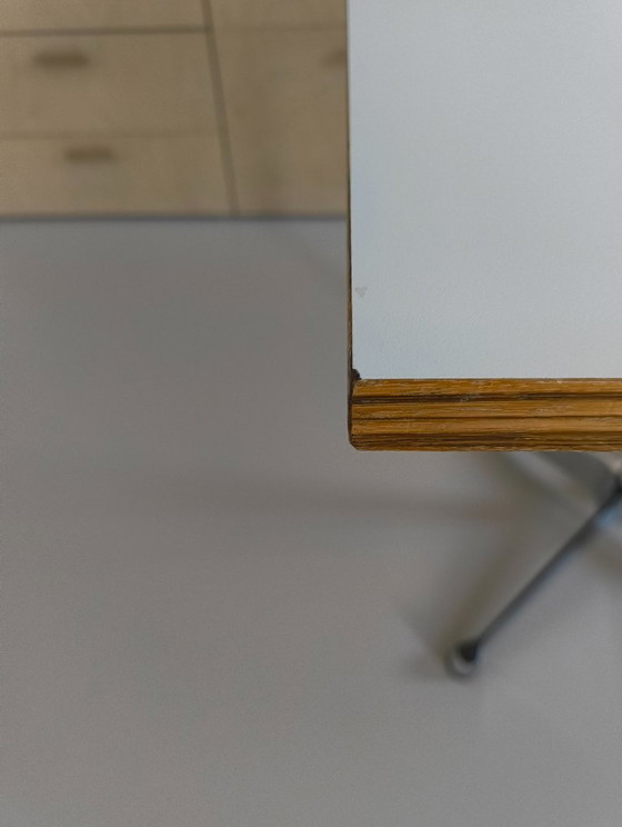Table de salle à manger Vintage Vitra Eames, Tables de salle à manger, Bois, Plastique, Blanc (photo 4 sur 6)
