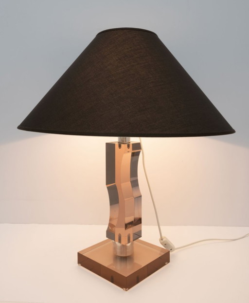 Moderne italienische Mid-Century Tischlampe aus Plexiglas und Silber, 1970er