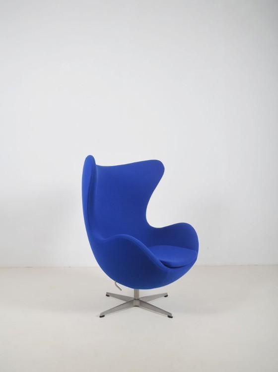 Image 1 of Silla Egg diseñada por Arne Jacobsen para Fritz Hansen