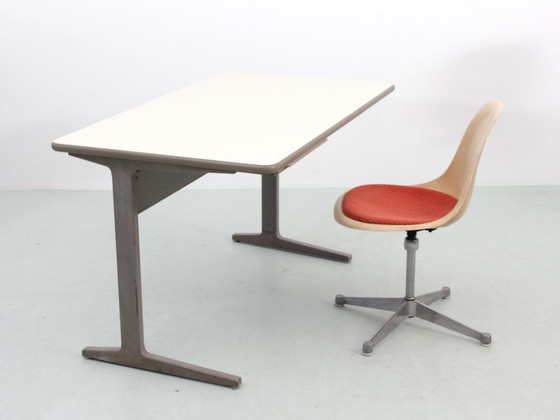 Image 1 of Scrivania per ufficio Action di George Nelson per Mobilier international