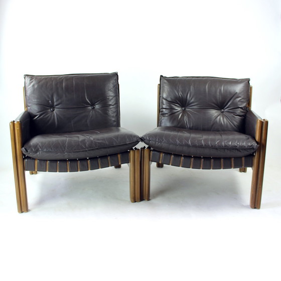 Image 1 of Sofá de dos plazas de nogal y cuero de Boris Hála para Ton, 1986