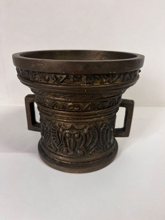 Image 1 of Mortaio e pestello in bronzo d'epoca da 4,5 kg