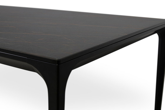 Image 1 of Pointer Eetkamertafel