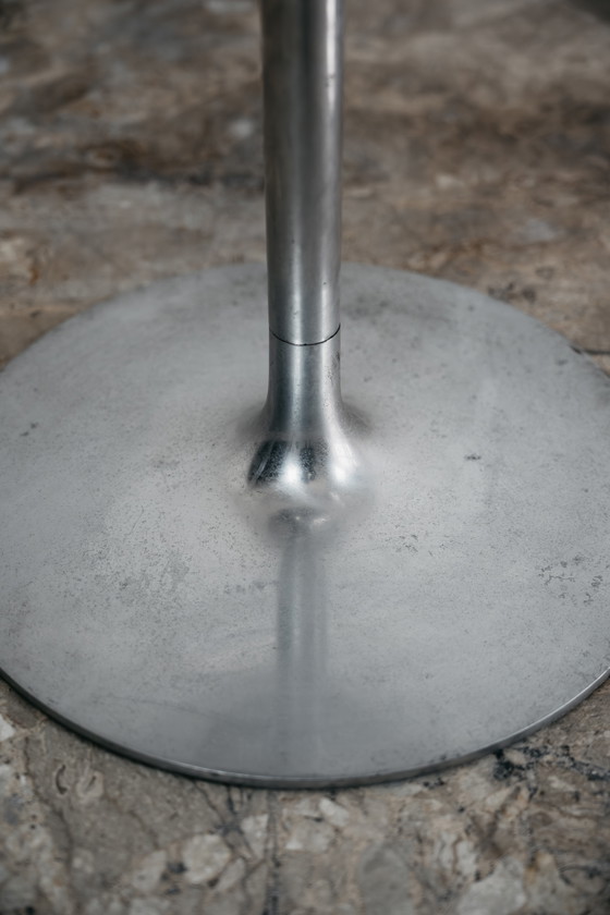 Image 1 of Philippe Starck Kartell Eros paar fauteuils, jaren 70, design in de stijl van het ruimtetijdperk.