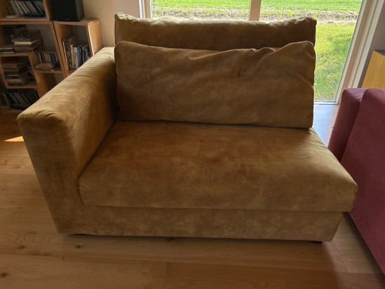 Image 1 of Beautiful new Ravenia sofa