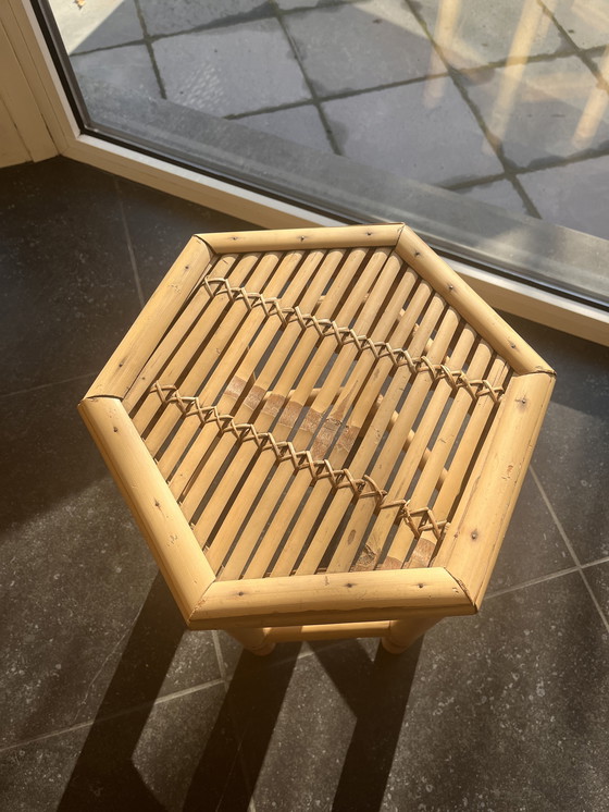 Image 1 of Bamboe bijzettafeltje