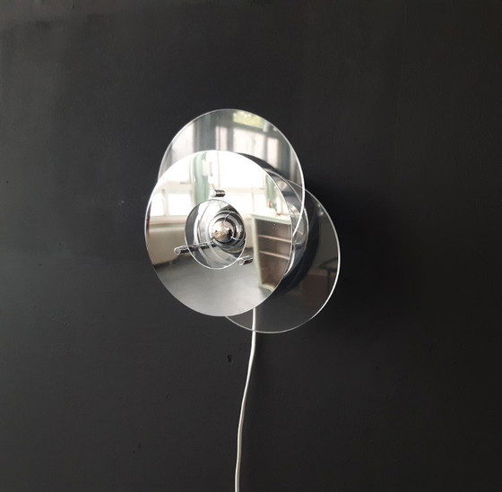 Image 1 of Space age wandlamp met plexiglas en chroom, 70s lamp, vintage wandlamp