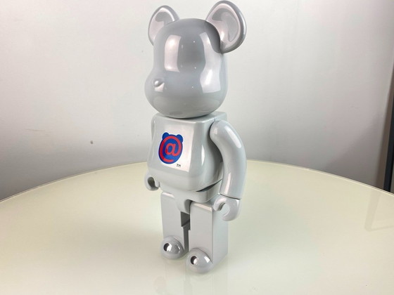 Image 1 of Bearbrick 1. Modell, 20-jähriges Jubiläum, weiße Chrom-Version, 400% MEDICOM Toys 2021