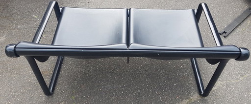 Sling Sofa Tweezits In Zwart Door Hannah-Morrison Voor Knoll