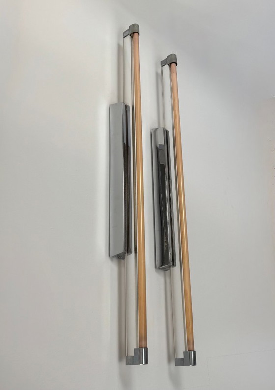 Image 1 of Een paar vintage XL wandlampen, verchroomd metaal en transparant ABS, Italië, 1980