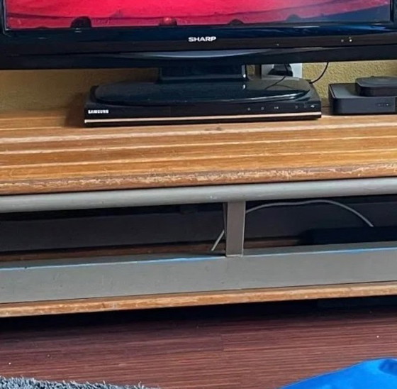 Image 1 of Gym bench vintage TV furniture