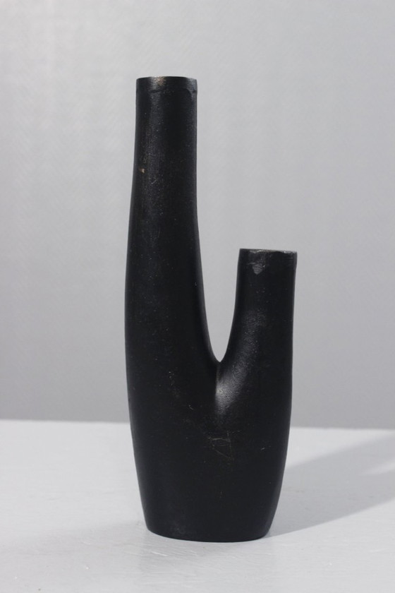 Image 1 of Doppelter Kerzenhalter aus Gusseisen Messing patiniert Brutalistisches Design Organisch 1970s