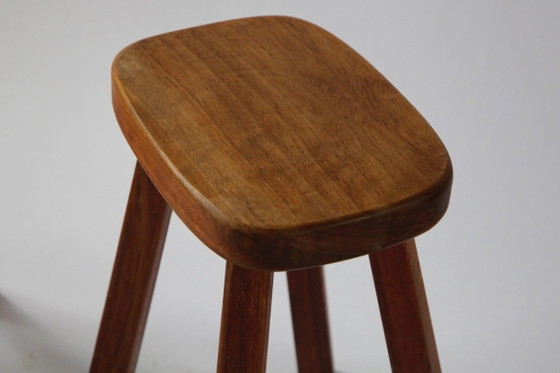 Set von antiken, handgefertigten Hockern, Belgien, 20. Jahrhundert – Atelier Andre Smalle, Wood (photo 4 of 9)