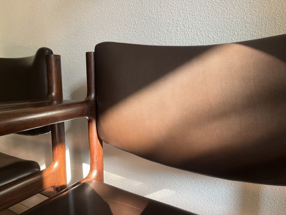 Set Van 2 Mahonie Armstoelen, Deens Jaren 60 – Barkrukken, Wood (photo 3 of 9)