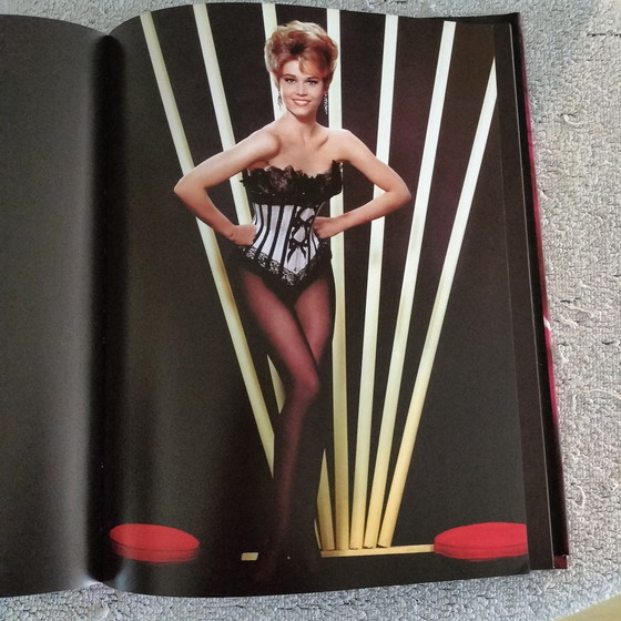 Image 1 of Lingerie Fine