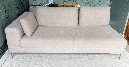 Design on Stock Aikon Lounge-Sofa, 3-Sitzer, 1 Armlehne links