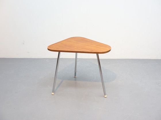 Vintage bijzettafel / driehoek/ teak / buisframe – Metaal (photo 4 of 5)