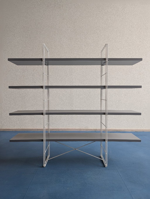 Armadio a muro "Enetri" di IKEA progettato da Niels Gammelgaard