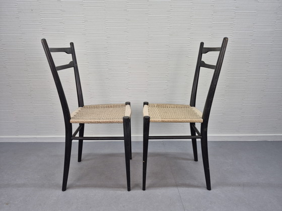 Image 1 of Sedie Gio Ponti Style (2). Sedia da cucina leggera vintage