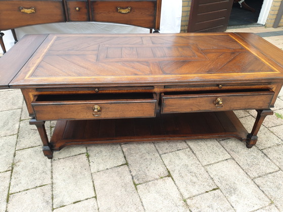 Image 1 of Salontafel rac Royal antique engels 