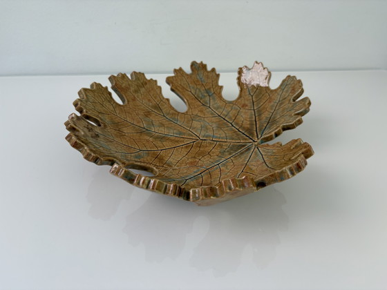 Image 1 of Retro 70s naturalistic bowl in the shape of an oak leaf