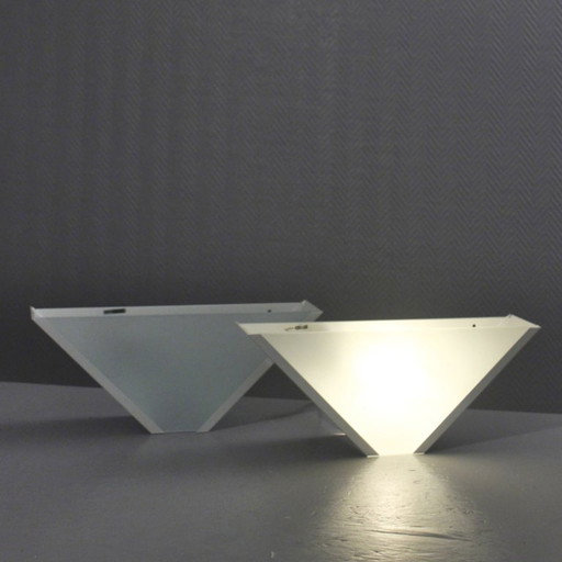 SCE France – Paar Vintage-Wandleuchten im postmodernen Memphis-Design, 1980er Jahre