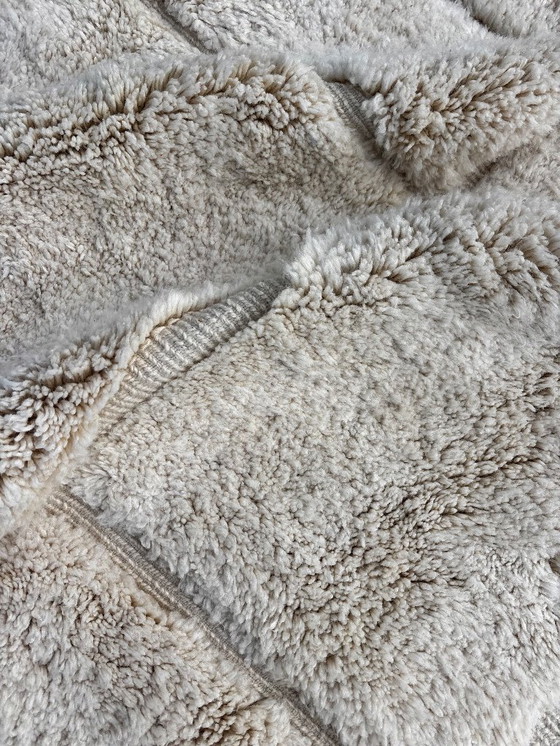 Image 1 of Handgemaakt Marokkaans Mrirt wollen tapijt 170x220 cm – Wit minimalistisch geometrisch ontwerp