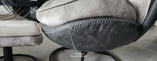 Fauteuil avec pouf