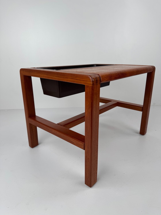 Image 1 of Tavolino in teak massiccio con fioriera – Salling Stolefabrik Danimarca