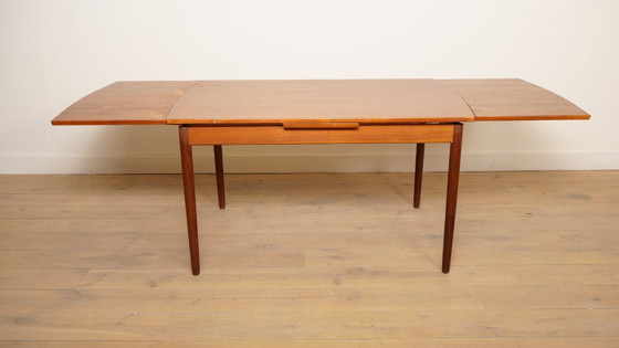 Image 1 of Vintage dining table | Extendable | Teak | Boat model