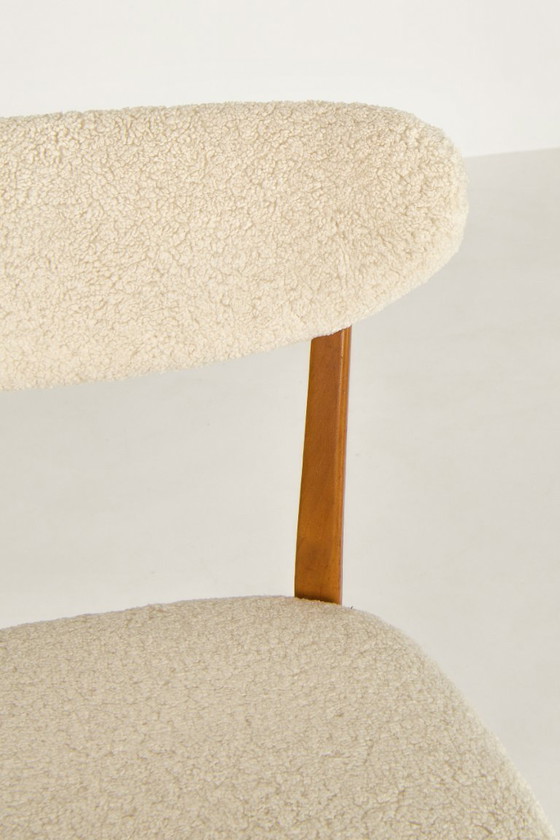 Image 1 of Een set van 4 eetkamerstoelen uit de 'Triva'-serie