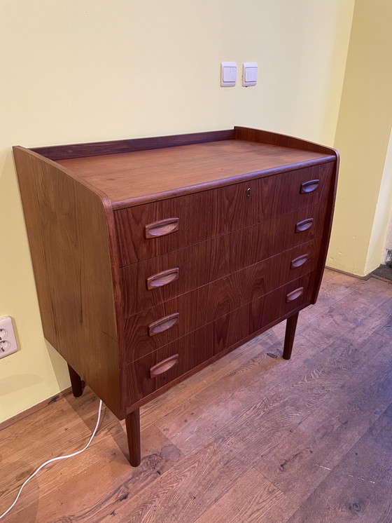 Image 1 of Kaptafel / ladekast vintage uit Denemarken teak fijner