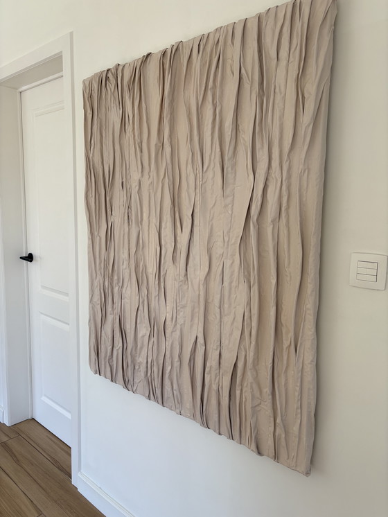 Image 1 of Großes Kunstwerk mit Relief - Not My Drapes