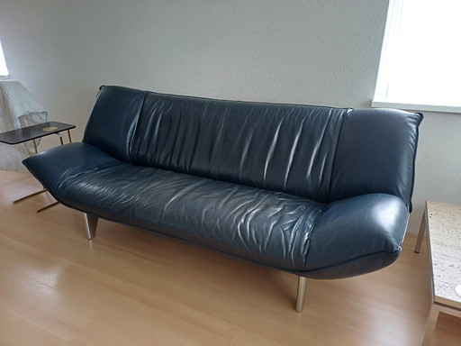 Canapé 3 places Leolux cuir Tango Topaz 6247 bleu nuit aluminium poli Jan Armgardt