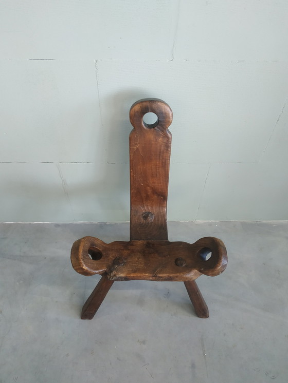 Image 1 of Brutalist Spaanse driepoot Kruk/Stoel