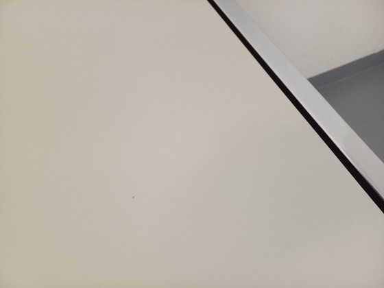 Image 1 of Vintage modernistisch bureau van palissander, melamine en metaal uit de jaren 60 en 70